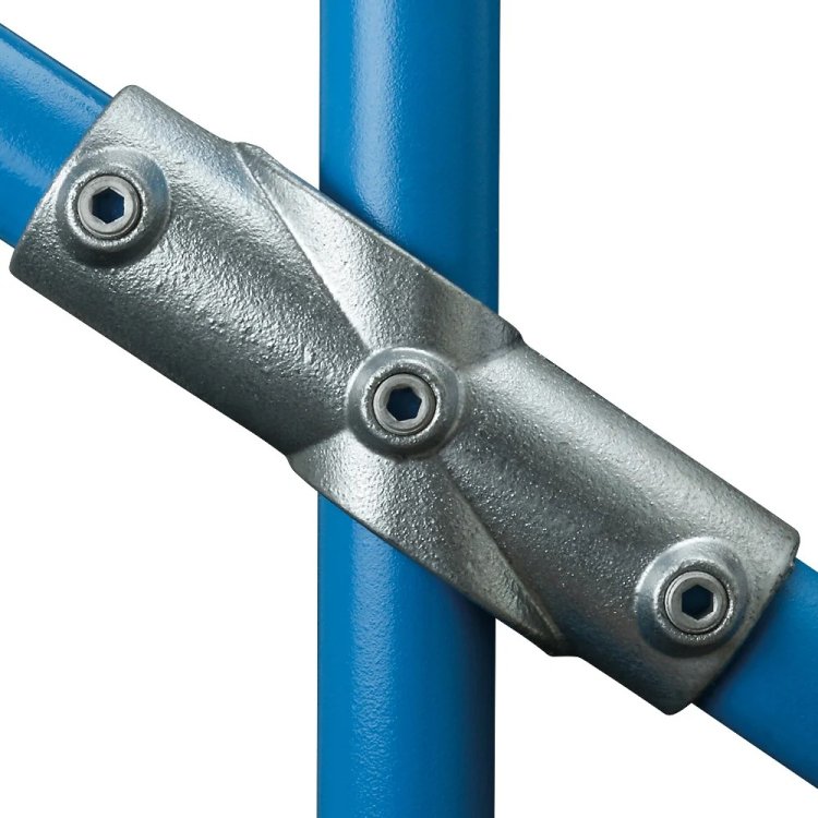130 Adjustable Cross (Middle Rail) (30-45 Degrees) Tube Clamp - Size 4 48.3mm O/D